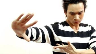 李炳渊个人资料,才华横溢的年轻演员，演艺事业璀璨星光